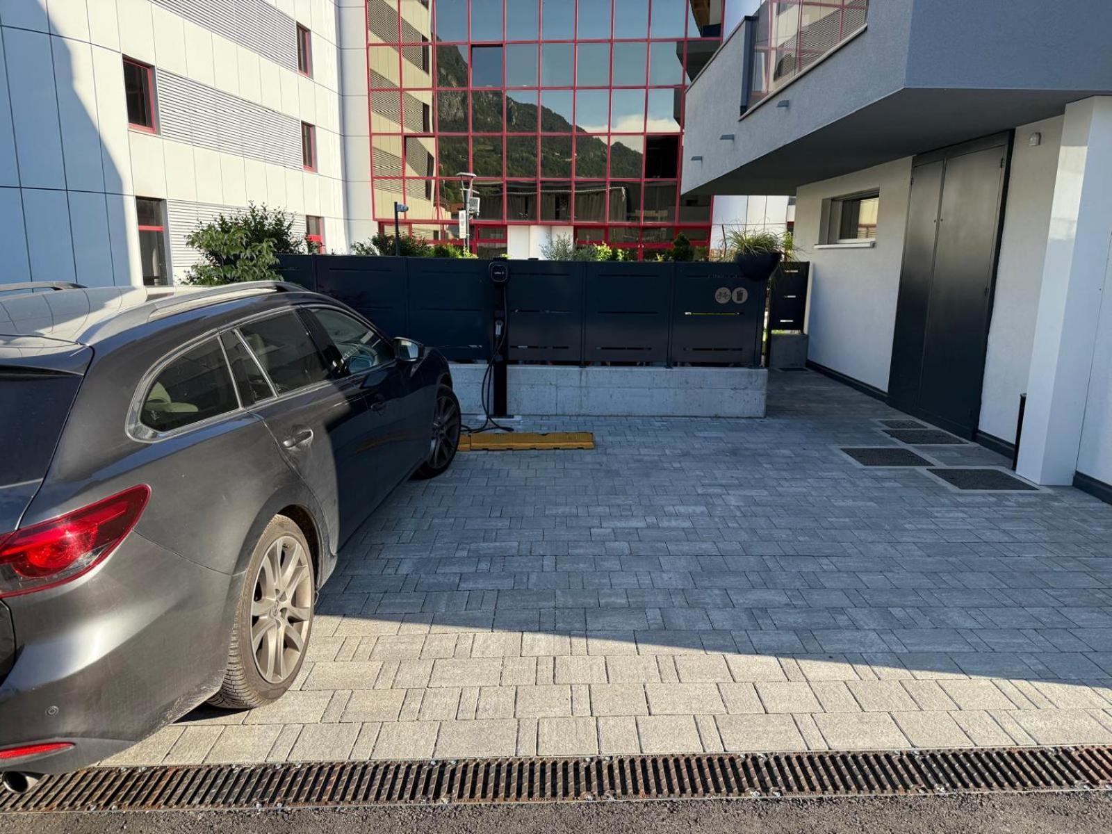 Civetta Blu, Blue Owl Apartments Trento Kültér fotó